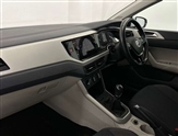 Volkswagen Polo Image 2