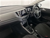 Volkswagen Polo Image 2