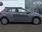 Volkswagen Polo Image 4