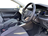 Volkswagen Polo Image 6