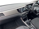 Volkswagen Polo Image 2