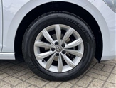 Volkswagen Polo Image 5