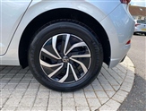 Volkswagen Polo Image 6