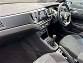 Volkswagen Polo Image 2