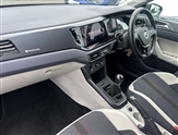 Volkswagen Polo Image 2