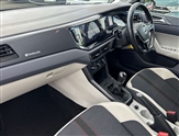 Volkswagen Polo Image 2