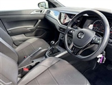 Volkswagen Polo Image 6