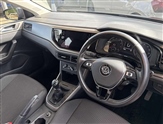 Volkswagen Polo Image 6
