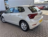 Volkswagen Polo Image 3