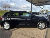 Volkswagen Polo Image 4
