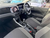 Volkswagen Polo Image 2