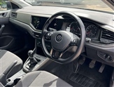 Volkswagen Polo Image 6