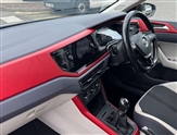 Volkswagen Polo Image 2
