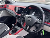Volkswagen Polo Image 6