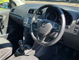 Volkswagen Polo Image 6