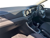 Volkswagen Polo Image 2