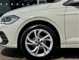 Volkswagen Polo Image 6