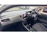 Volkswagen Polo Image 2