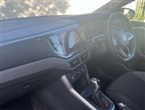 Volkswagen Polo Image 2