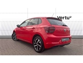 Volkswagen Polo Image 2