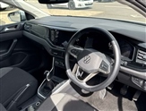 Volkswagen Polo Image 6