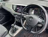 Volkswagen Polo Image 6
