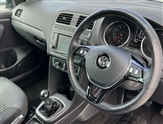 Volkswagen Polo Image 6