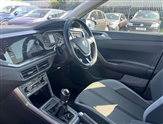 Volkswagen Polo Image 2