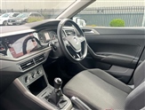 Volkswagen Polo Image 2