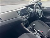 Volkswagen Polo Image 2