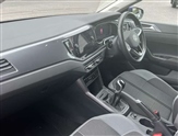 Volkswagen Polo Image 2