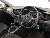 Volkswagen Polo Image 6