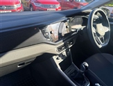 Volkswagen Polo Image 2