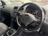 Volkswagen Polo Image 6