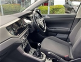 Volkswagen Polo Image 2