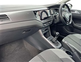 Volkswagen Polo Image 2