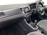 Volkswagen Polo Image 2