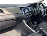 Volkswagen Polo Image 2