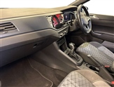 Volkswagen Polo Image 2