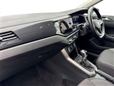 Volkswagen Polo Image 2