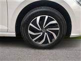 Volkswagen Polo Image 6