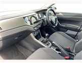 Volkswagen Polo Image 2