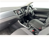 Volkswagen Polo Image 2
