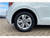 Volkswagen Polo Image 6