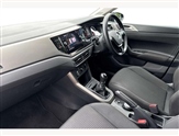 Volkswagen Polo Image 2