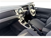 Volkswagen Polo Image 2