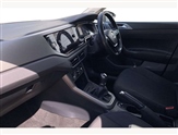 Volkswagen Polo Image 2