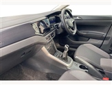 Volkswagen Polo Image 2