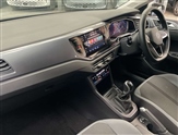 Volkswagen Polo Image 2