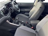 Volkswagen Polo Image 2